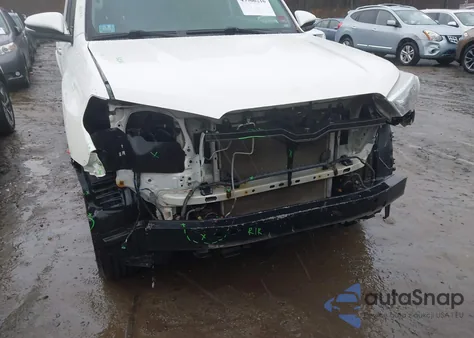 2016 Toyota 4Runner Limited from USA, damaged, VIN JTEBU5JR3G5295644